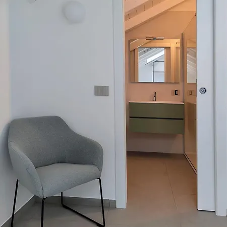 Urban Living 3* Como